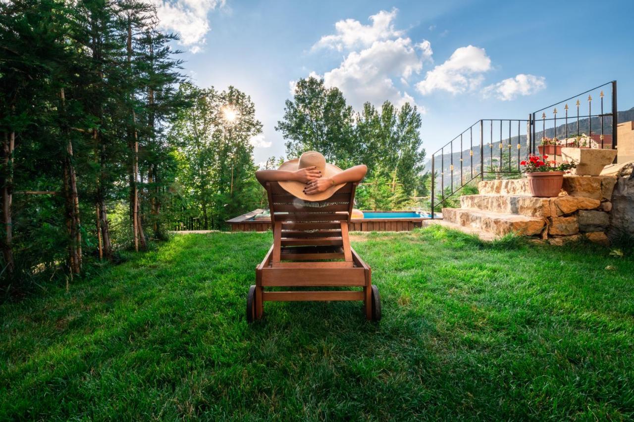 Austria Luxury Apartments, Faraya Hotel エクステリア 写真